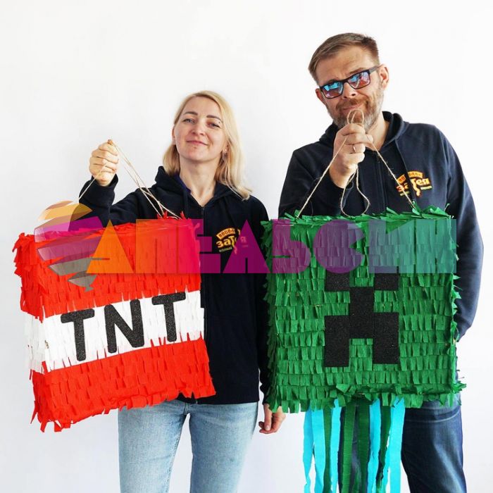 Пиньята Пиксели TNT Party 40х60х10см 1507-2163