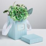 Коробка Счастье с лентами 17х25см складная 3252554