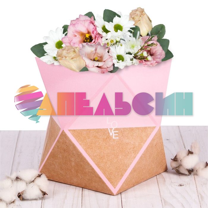 Коробка Ромб LOVE 14х14х20см для цветов 3243924